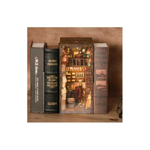 Book Nook La Pharmacie Magique - Cutebee - Maquette et Kit DIY 14+