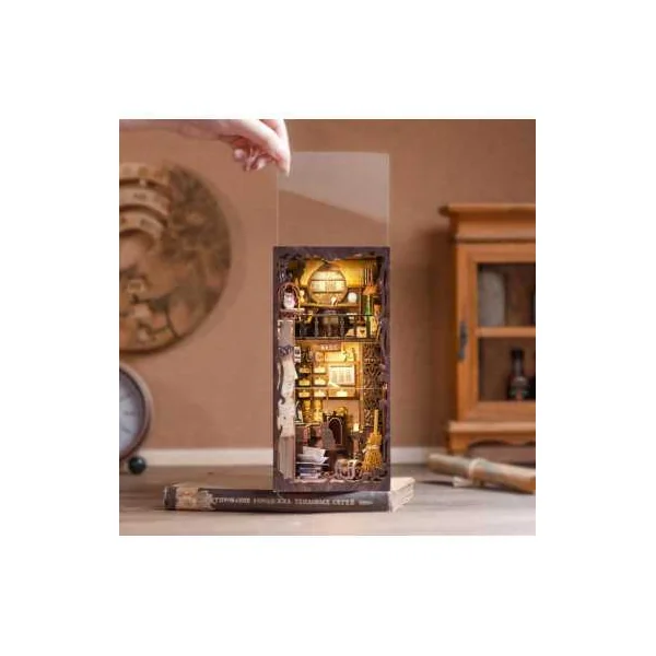 Book Nook La Pharmacie Magique - Cutebee - Maquette et Kit DIY 14+