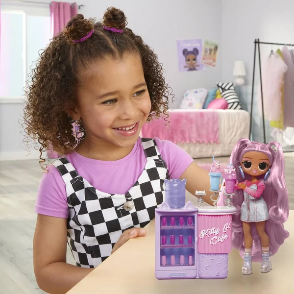 LOL SURPRISE - OMG SWEET NAILS™ - POUPEE MANNEQUIN KITTY K CAFE 24cm